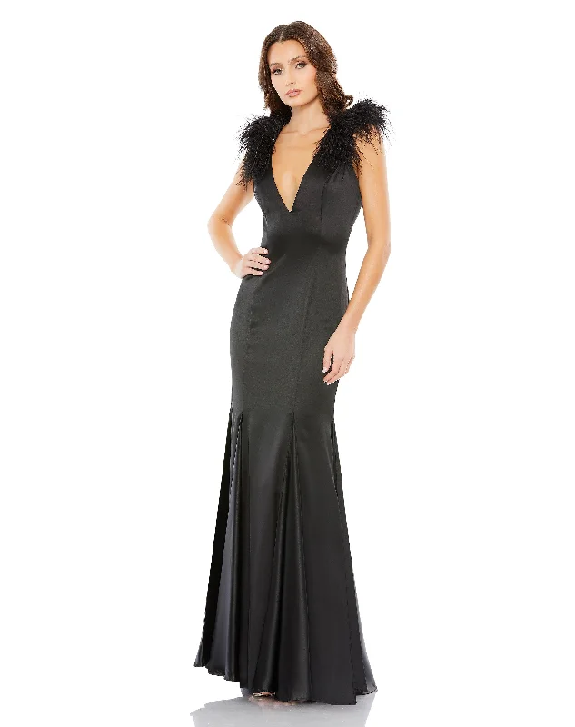 Mac Duggal 68137 Long Sleeveless Formal Prom Dress