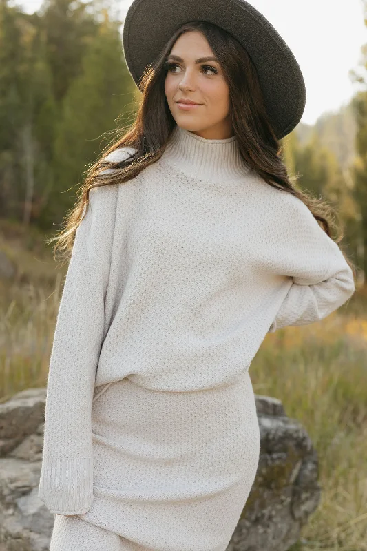 August Sweater-Dove Grey