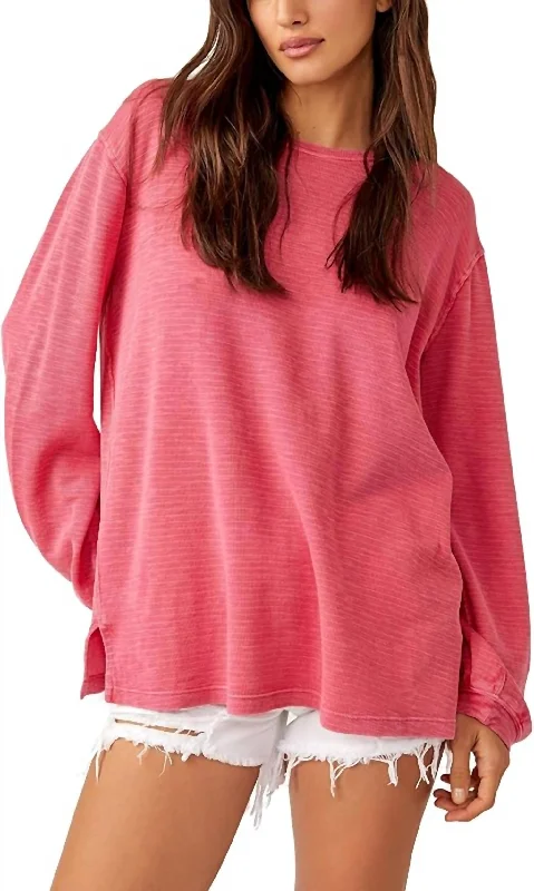 Women's Soul Song Long Sleeve Tee In Dragonfruit Pink