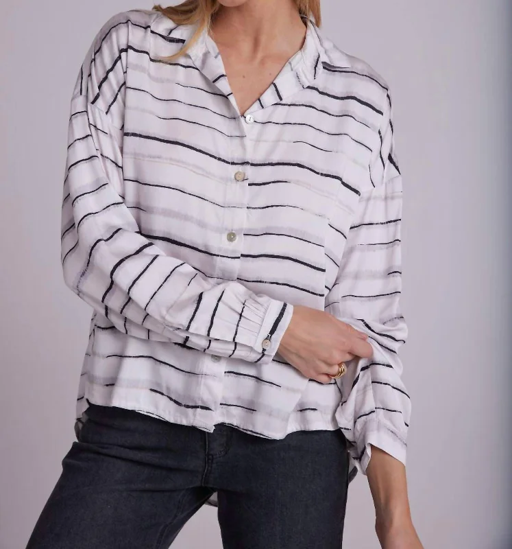 Long Sleeve High Low Hem Shirt In Frosted Stripe Print