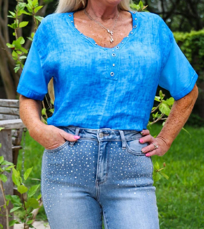 V- Neckline Linen Shirt In Royal Blue